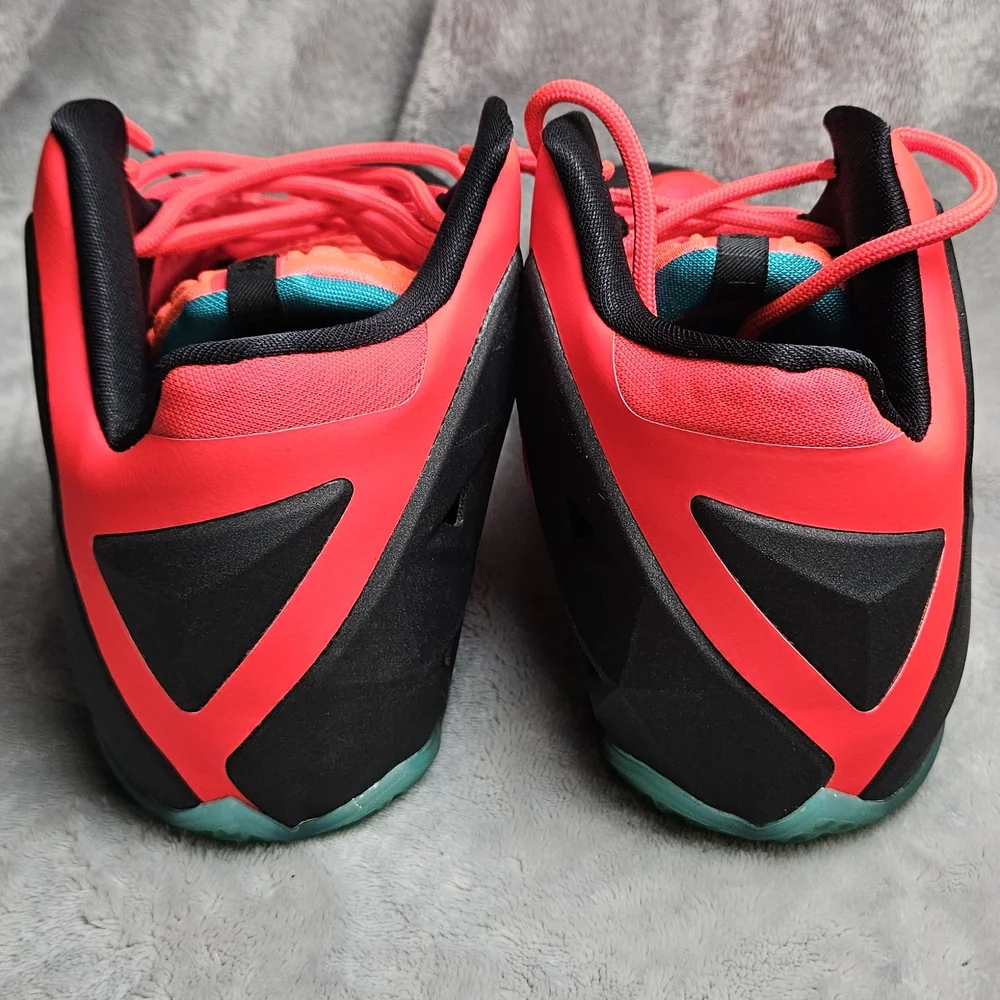 Nike LeBron 11 “Miami Nights” Crimson/Teal Youth 7Y / Women’s 8 (621712-601)